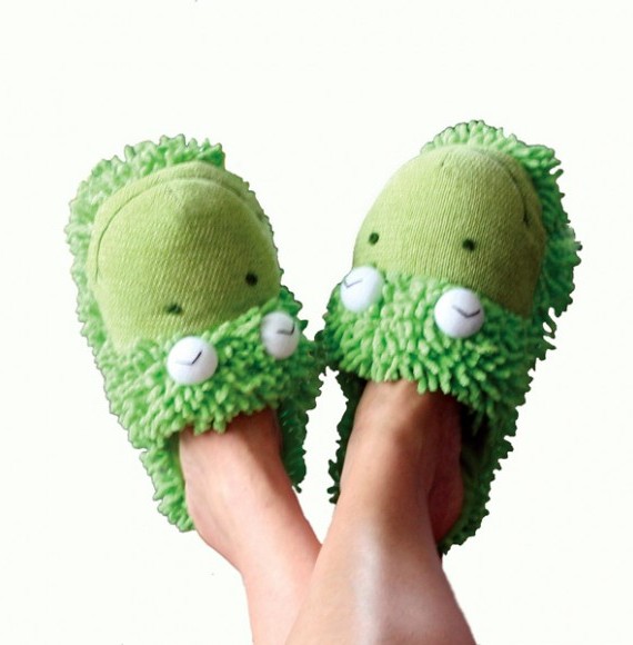 780SC-Slippers-Frog2-580x580